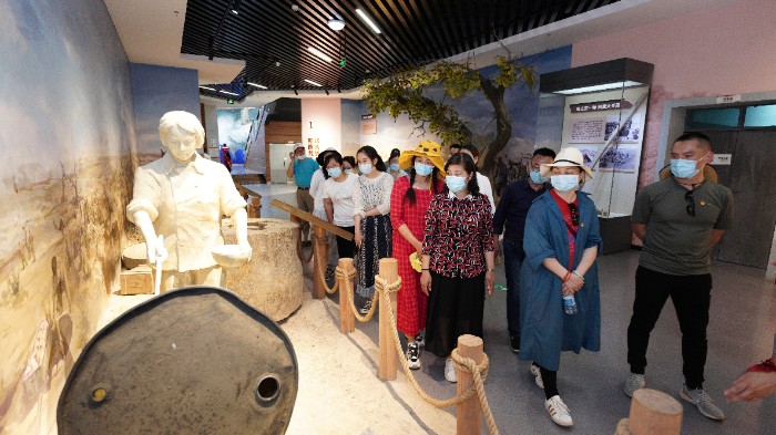 微信圖片_202106071205494.jpg 微信圖片_202106071205494.jpg