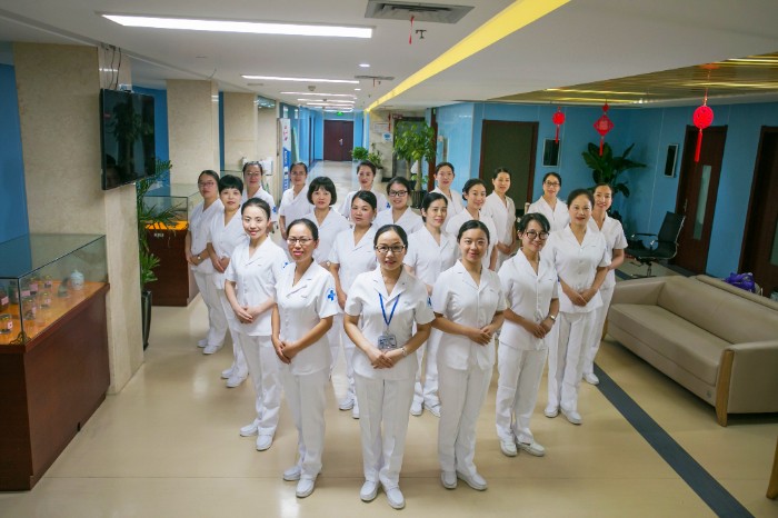 護士長集體照1.jpg